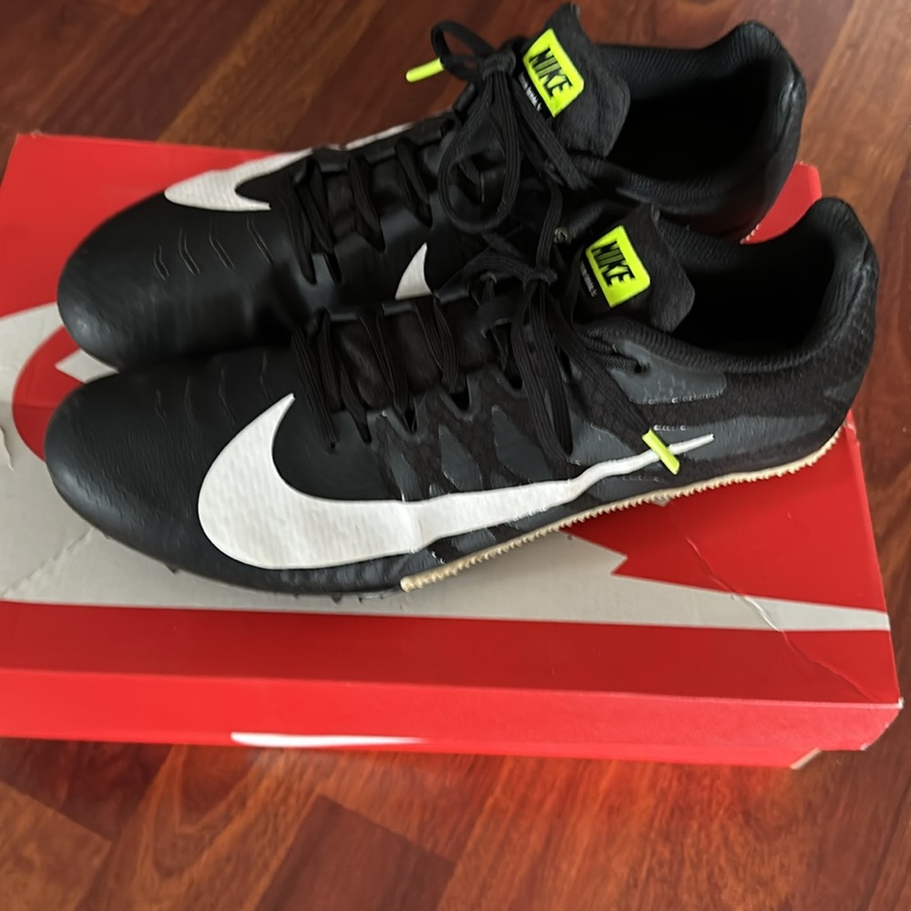 NIKE Tanjun Racer Kleets - Sports Track Football